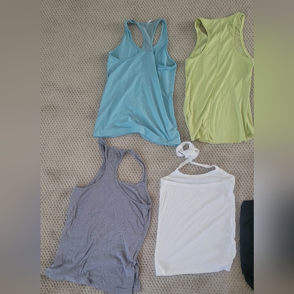 Tank tops - Picture 5 of 6